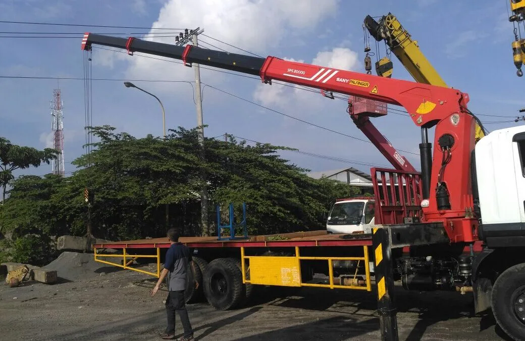 Importir Alat Berat Foco Truck di Indonesia